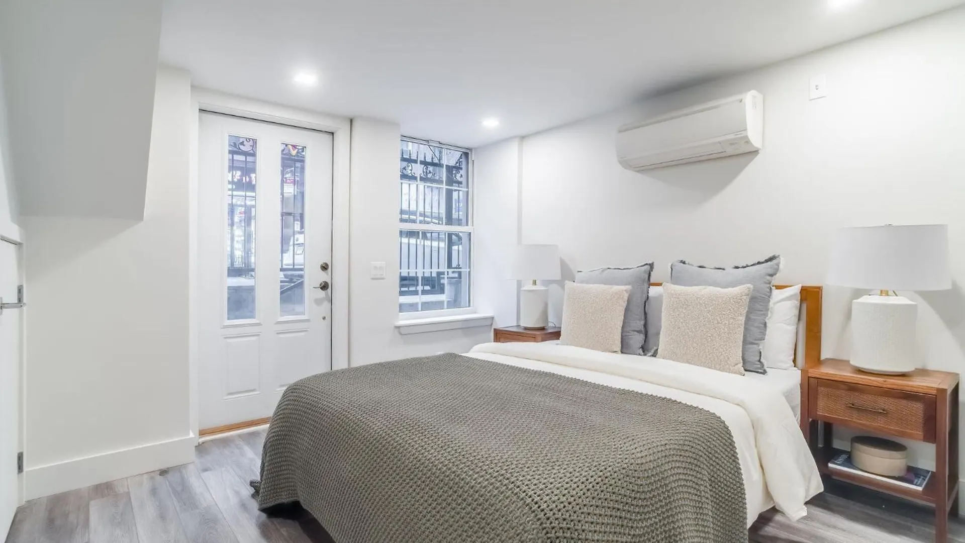 Lower East Side Gem 3Br Apartment Near Williamsburg Bridge New York