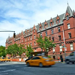 Hi Nyc Hostel